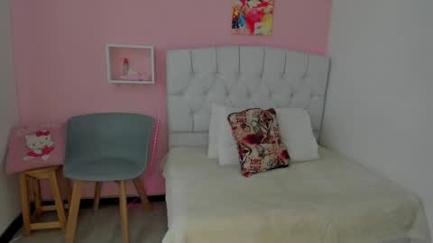 18candy online show from December 31, 3:42 pm