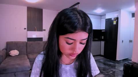 Hello soy bonnie  online show from September 9, 12:54 am