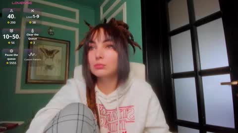 Moona  online show from January 6, 11:58 am