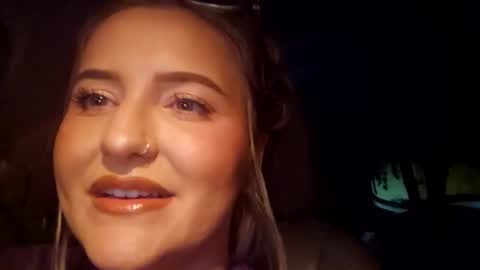 2spookygirls online show from September 19, 5:28 am