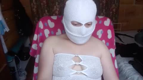 SHANNON online show from March 17, 5:28 pm