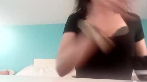 69gypsygirl69 online show from September 9, 3:06 am