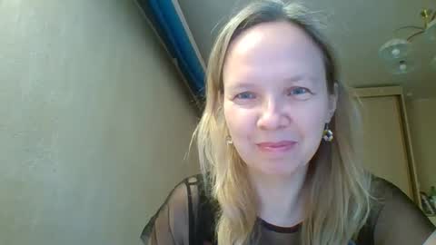 8kris online show from November 18, 12:39 pm