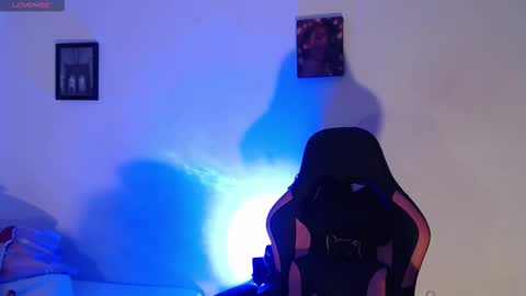 Snapshot of _alaia_sweet chatting on October 21, 1:20 am _alaia_sweet online show from October 21, 1:20 am