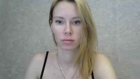 _alex1819 online show from April 9, 7:14 am