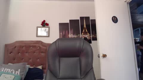 _alice_horny_ online show from February 13, 7:31 pm