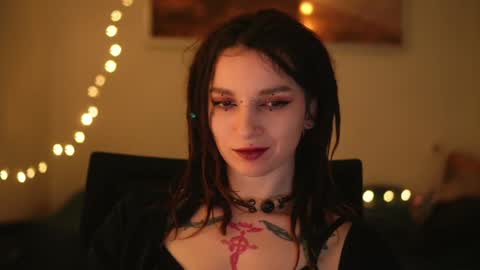 Alice Morrison Mistress Datura online show from April 18, 7:58 pm