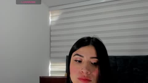 Snapshot of _aliice_1 chatting on February 15, 2:11 pm Alice online show from February 15, 2:11 pm