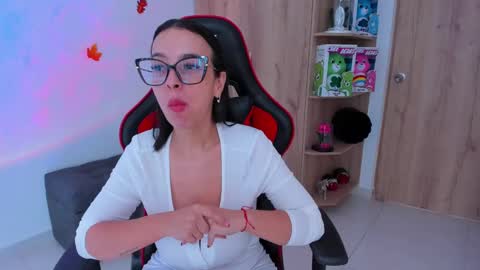 AMANDA online show from March 11, 3:45 pm