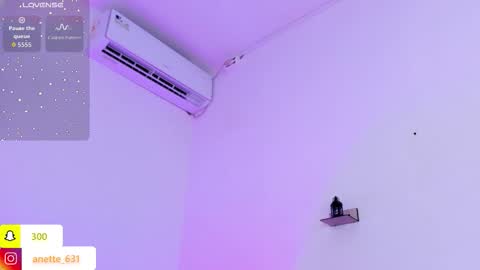 Anette online show from October 13, 8:00 pm