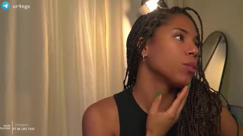 Angie -  online show from December 18, 1:43 am