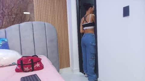 Arlet online show from December 2, 3:08 am