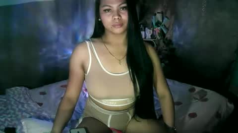 _asianslutyymikha_ online show from March 10, 9:41 pm