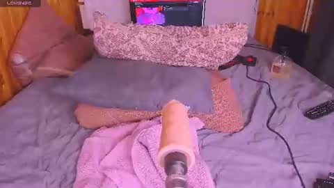 Emily - BLONDE  Jennifer - RED hair online show from July 17, 9:57 am