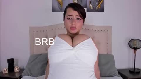 Luciana online show from December 20, 8:35 pm