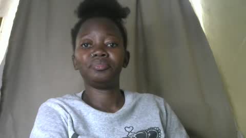 bubbly ass online show from July 22, 6:36 am