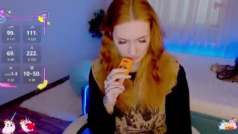 Alisa NO NUDE online show from September 20, 12:36 pm