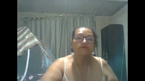 _cristal09 online show from October 19, 2:57 am
