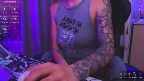 Dana online show from October 13, 1:36 pm