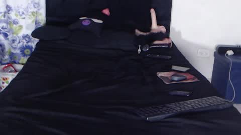 Darkitty online show from November 8, 5:01 am