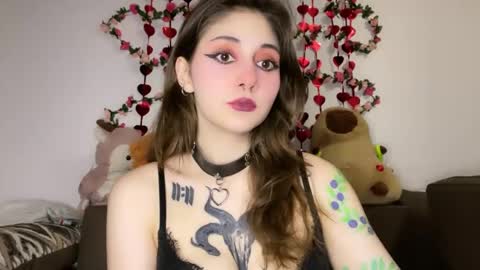 Snapshot of _devilbaby chatting on February 25, 2:58 pm Kate online show from February 25, 2:58 pm