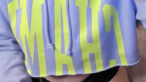 Evie online show from February 5, 10:18 am