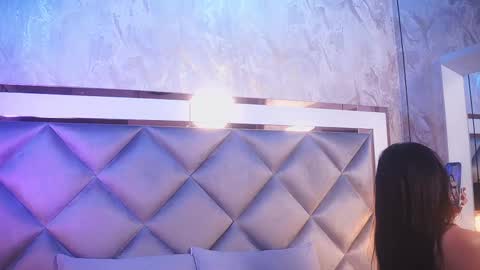 _giggy online show from February 19, 11:43 am