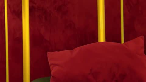 _hot_neighbour online show from February 15, 7:51 am