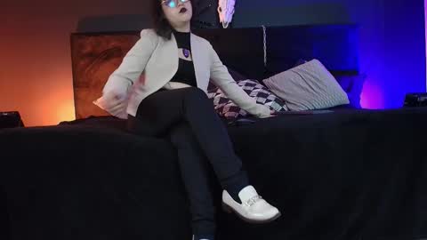 Miss Jade online show from October 25, 12:02 pm