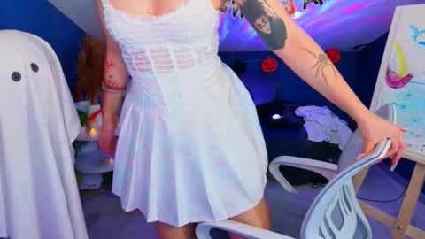 Snapshot of _jasminedream chatting on October 31, 4:00 pm Jasmine online show from October 31, 4:00 pm