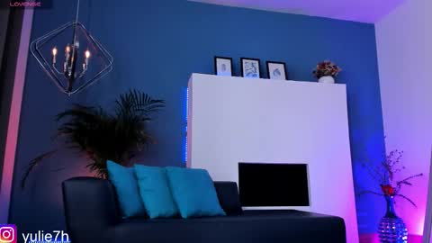  ...  online show from March 11, 7:49 pm