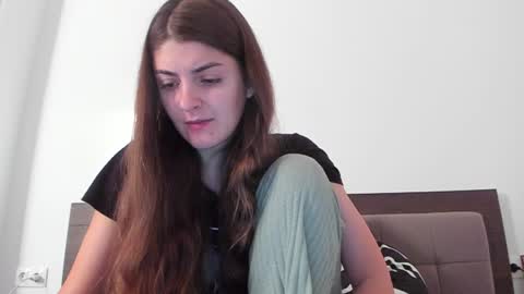 _just_a_simple_girl online show from December 9, 1:13 pm