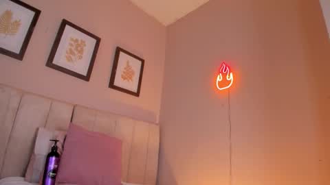 Snapshot of _karol_18 chatting on October 14, 6:32 pm karol online show from October 14, 6:32 pm