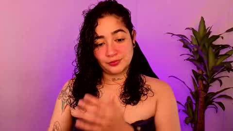 Snapshot of _kat_1 chatting on October 1, 7:30 pm online show from October 1, 7:30 pm
