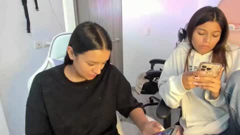 khloe sweet online show from March 2, 7:53 pm