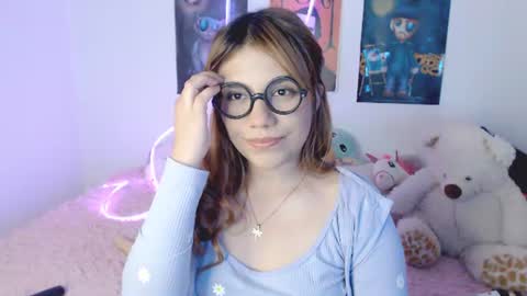 Sofia 3 online show from August 4, 3:45 am