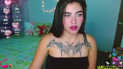 luna torres online show from March 4, 4:17 am