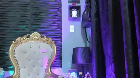 _lustyles_ online show from January 18, 8:43 am