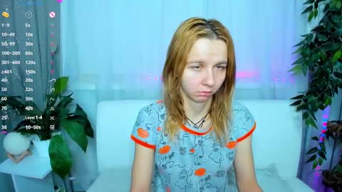Scarlett online show from February 1, 2:05 am