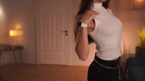 Snapshot of _mariarty_ chatting on September 17, 8:40 pm Marie -   -25 discount online show from September 17, 8:40 pm