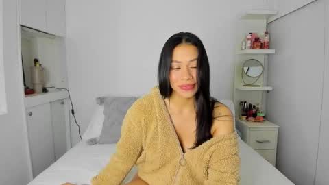 Snapshot of _nathaliesex chatting on September 19, 7:07 am independent model natha online show from September 19, 7:07 am