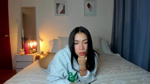 Snapshot of _nathaliesex chatting on February 21, 5:46 am independent model natha online show from February 21, 5:46 am