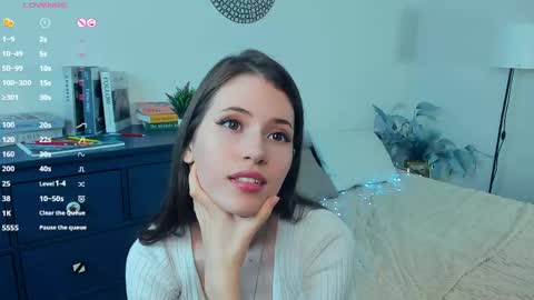 Ashley online show from April 15, 1:33 pm