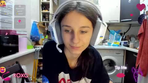 Snapshot of _nika_kik chatting on October 22, 3:17 pm Nika online show from October 22, 3:17 pm