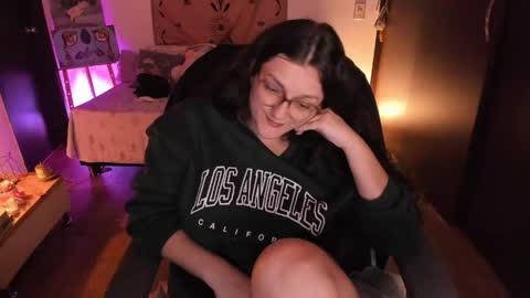 violeta ig  online show from April 11, 5:13 am