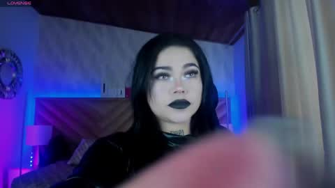 Raven online show from May 20, 12:02 pm