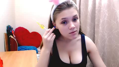 Mari online show from January 31, 8:01 pm