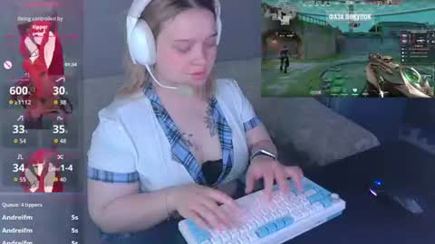 pups online show from July 21, 10:49 am