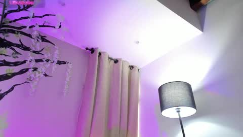    640  200   online show from November 13, 7:24 pm