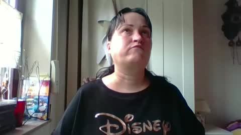 Melisa online show from December 18, 10:31 am